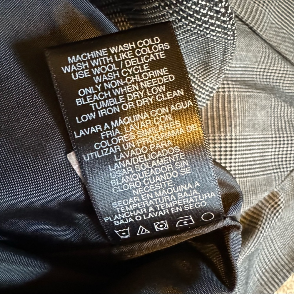 Norma Kamali Blazer - Picture 3 of 5